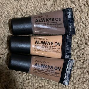 Smashbox Brown and Tan Foundation Collection